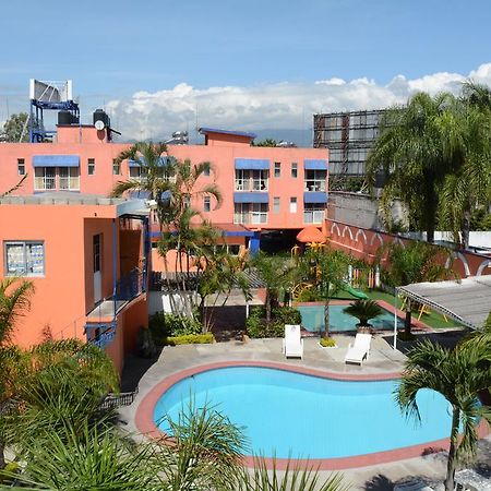 Hotel En Куернавака Екстериор снимка