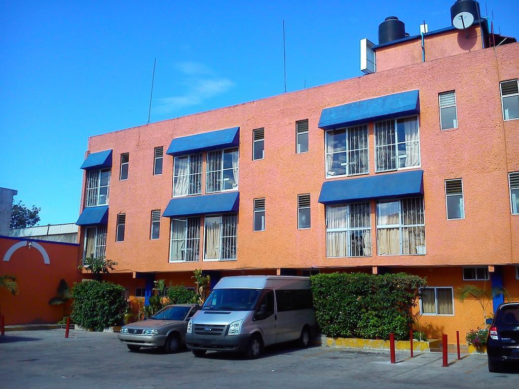 Hotel En Куернавака Екстериор снимка